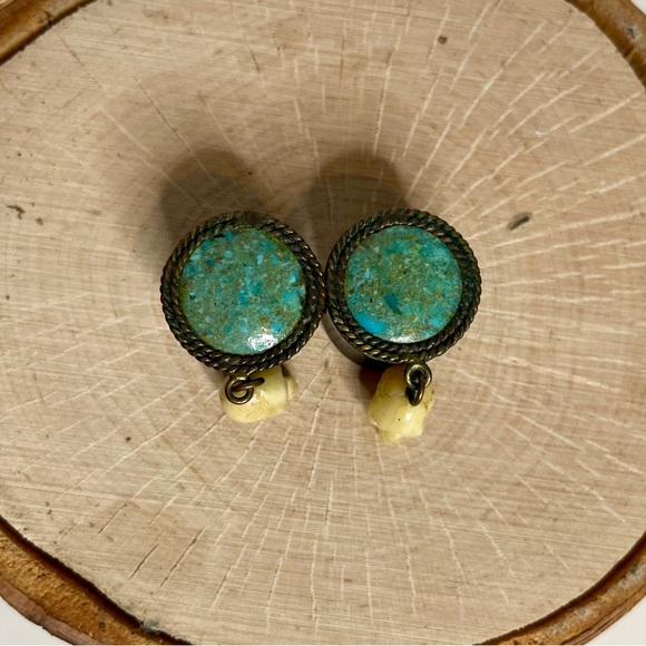 15mm Dangling skull plugs/gauges - Picture 2 of 3